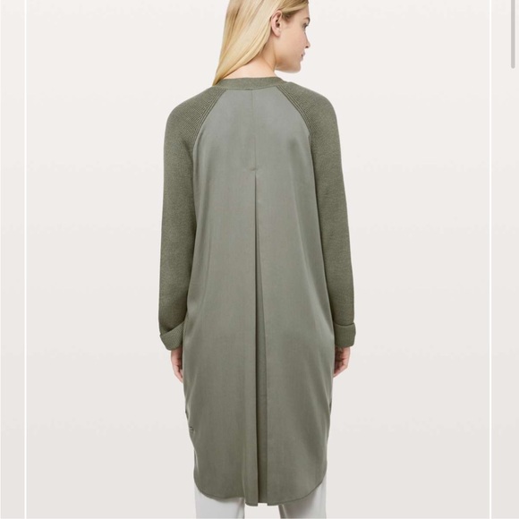 Lululemon Still At Ease Wrap (size 8) Grey Sage - Picture 2 of 10